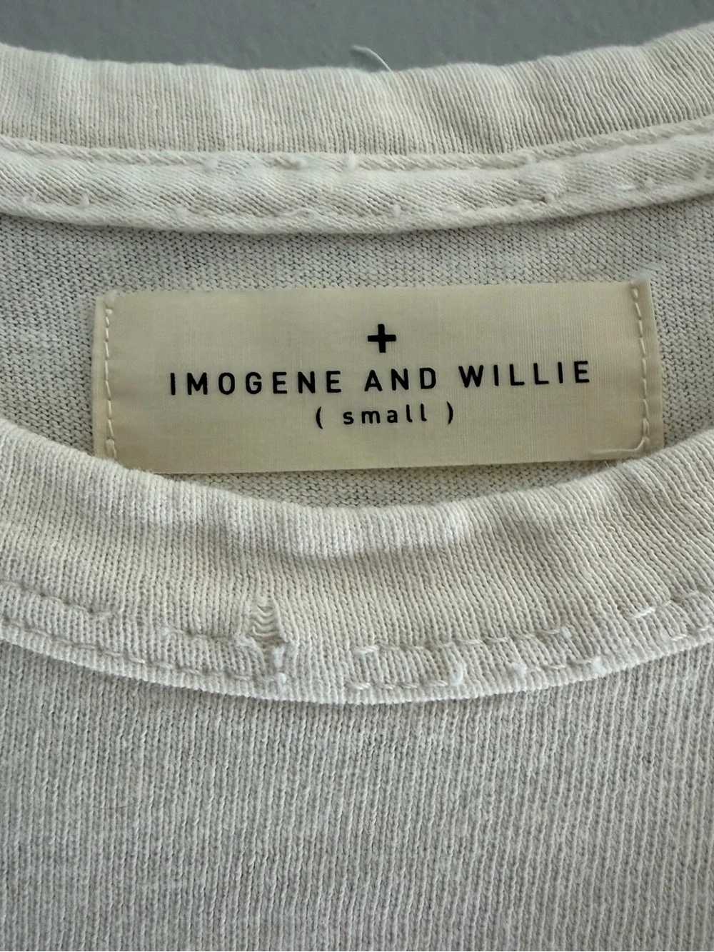 Imogene + Willie Heart Shirt - Picture 4 of 7